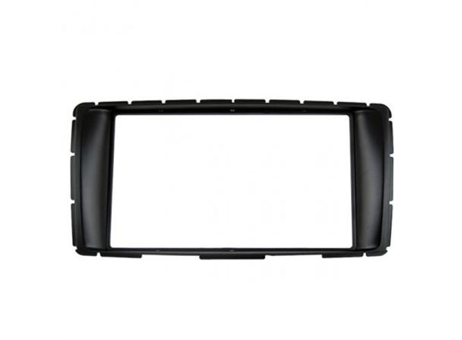 Hovedbilde ConnectED Premium monteringsramme 2-DIN Hilux (2012-2015)