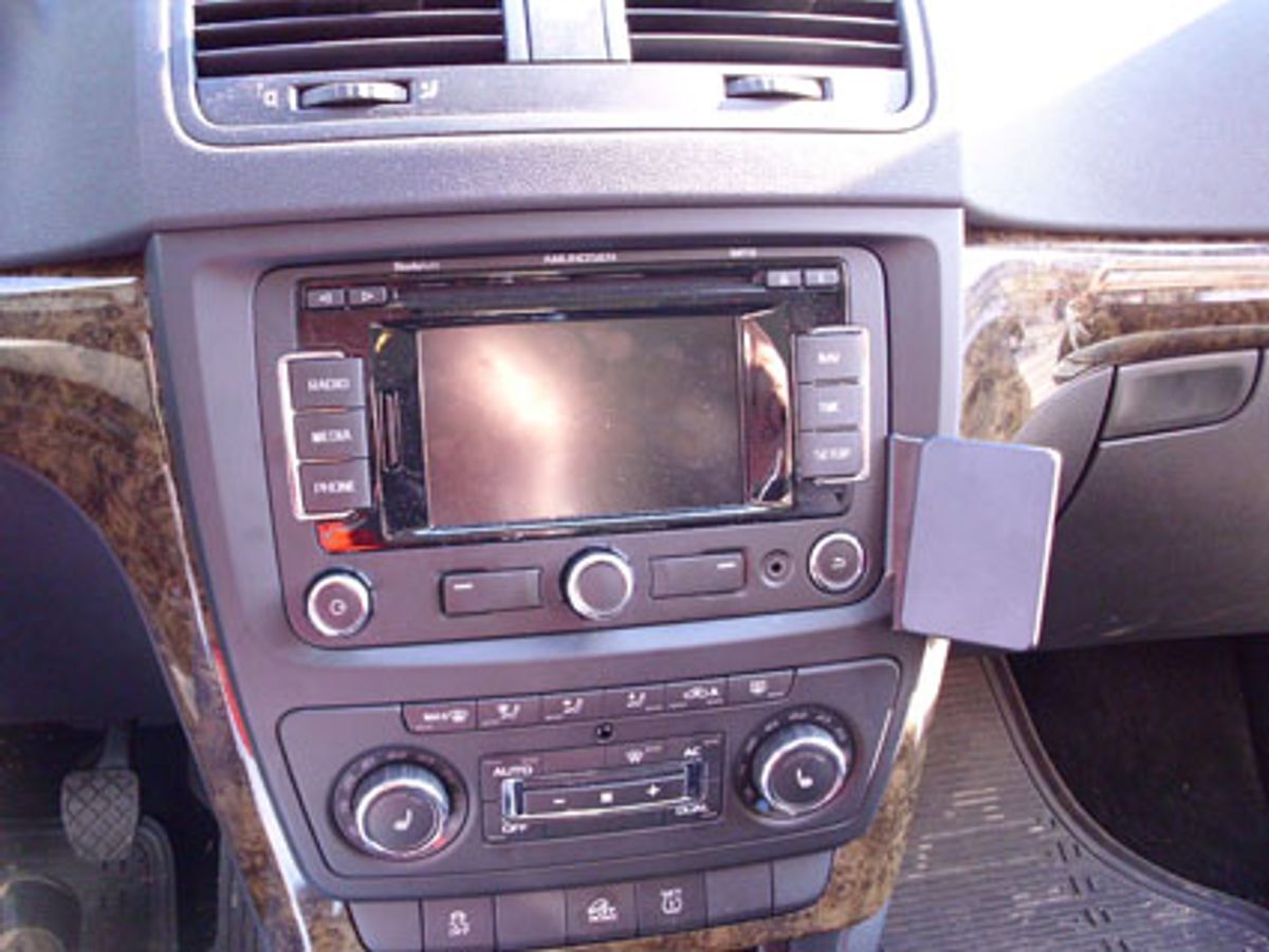 Brodit ProClip 854587 Skoda Yeti 2009-2017 Vinklet