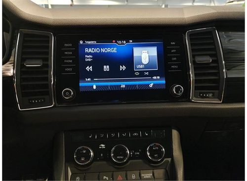 Dension DBU3DAB DAB+ adapter via USB/iPod-tilkobling