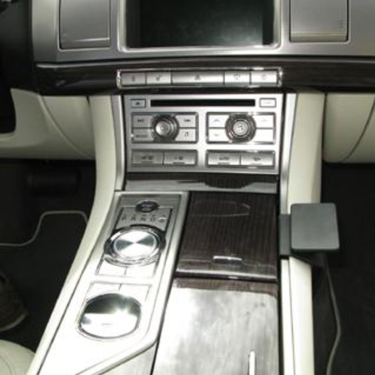 Brodit ProClip 834201 Jaguar XF 2008-2015 Konsoll