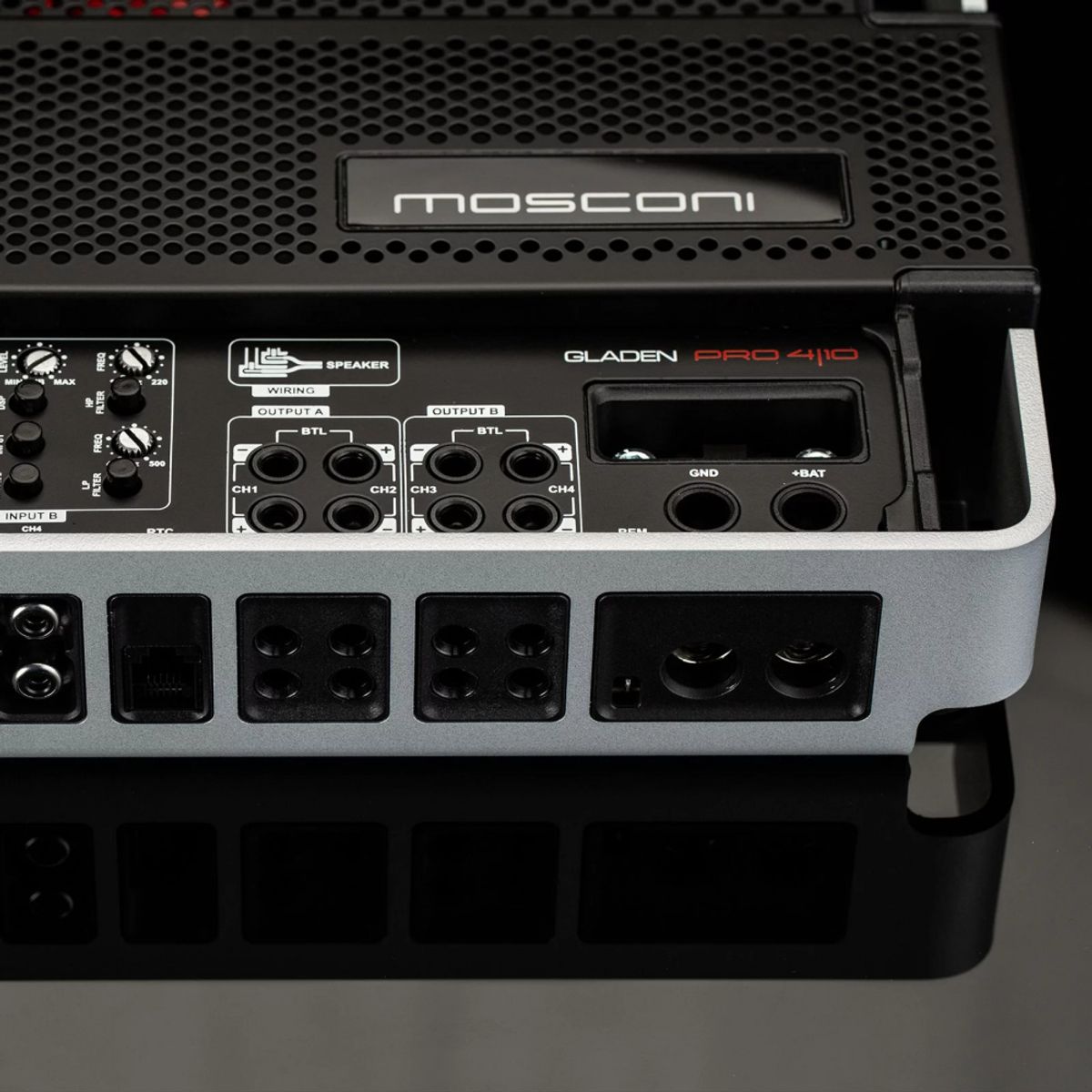 Mosconi PRO 4 | 10 4-kanals forsterker 4 x 160W