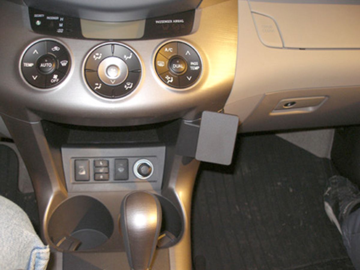 Brodit ProClip 853754 Toyota RAV 4 2006-2012 Vinklet