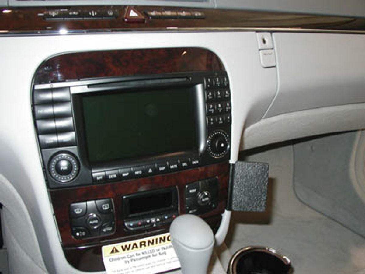 Brodit ProClip 853247 Mercedes Benz S-klasse 2004-2005 Vinklet
