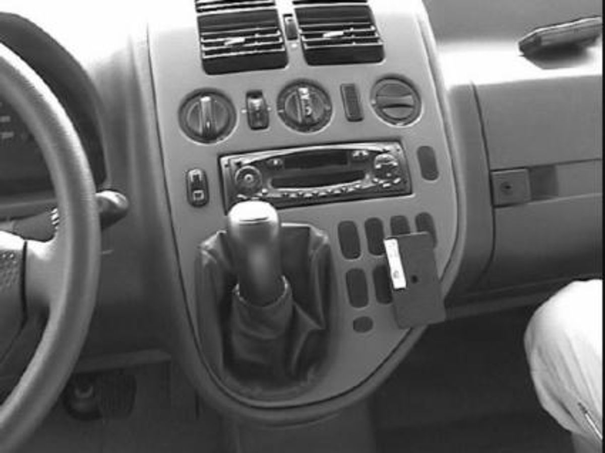 Brodit ProClip 852729 Mercedes Benz Vito, V-klasse 1999-2002 Vinklet
