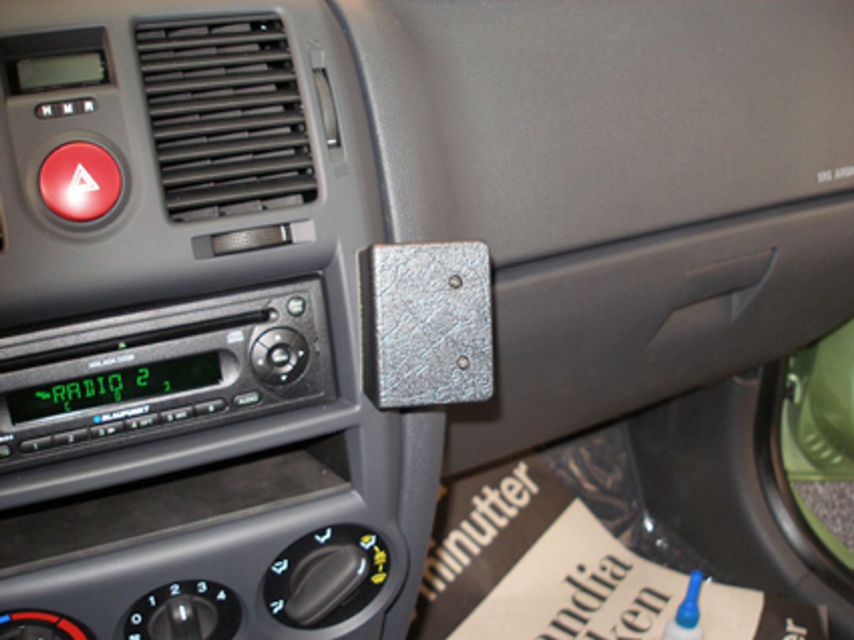 Brodit ProClip 853748 Hyundai Getz 2006-2010 Vinklet