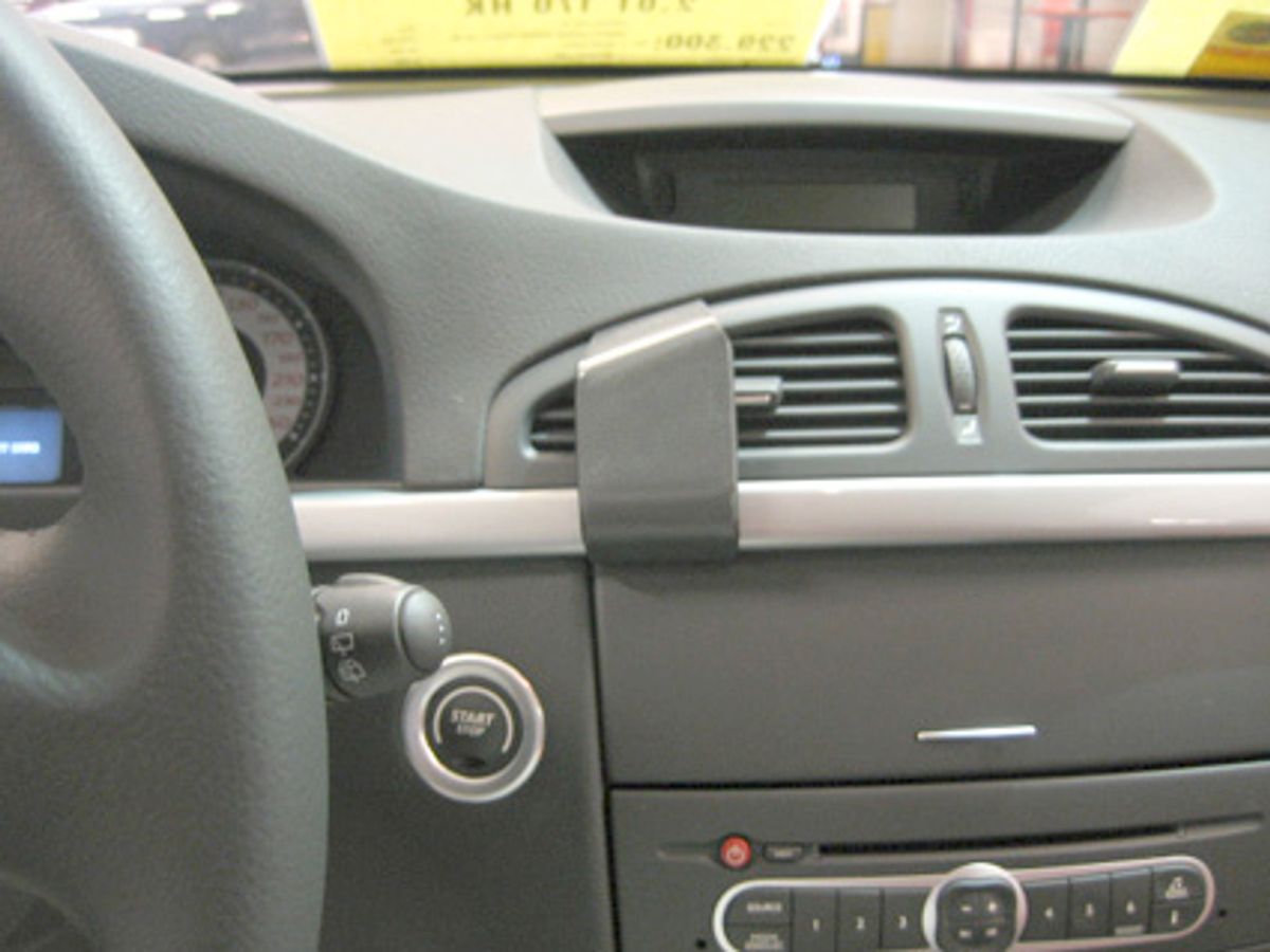 Brodit ProClip 853658 Renault Laguna 2005-2007 Senter