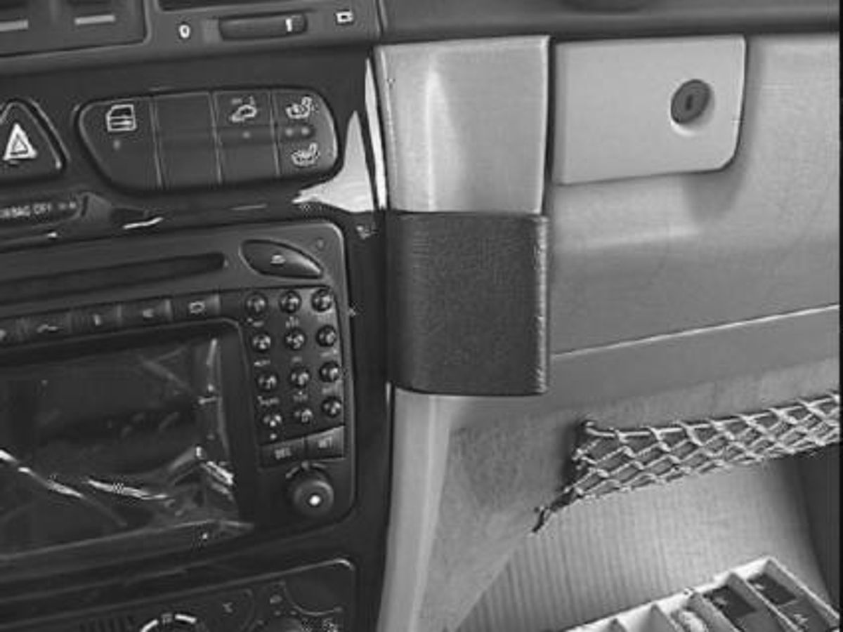 Brodit ProClip 852945 Mercedes Geländewagen 2001-2006 Vinklet