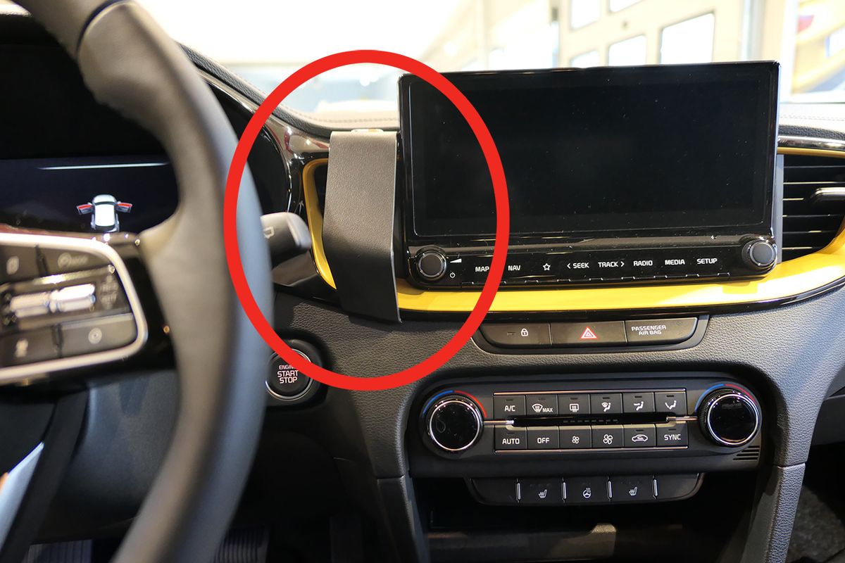 Brodit ProClip 855586 Kia Ceed 2019--> Senter