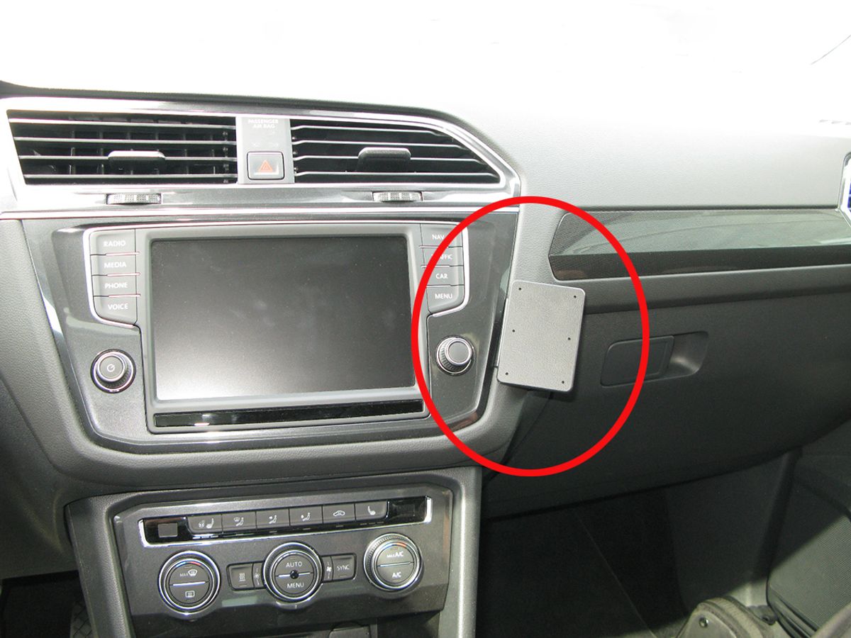 Brodit ProClip 855219 Volkswagen Tiguan 2016-2023 Vinklet